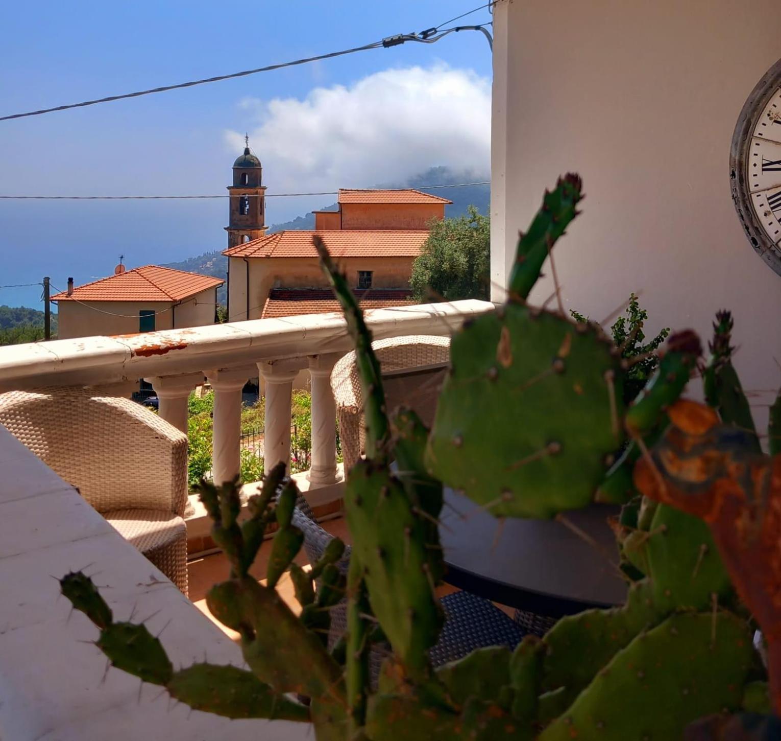 Dolci Risvegli Appartamento Vista Mare ヴェンティミーリア 部屋 写真